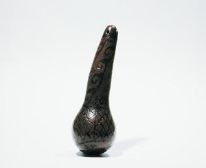 Coca tartály égetett díszítéssel, Chancay (tök) (lásd még: 176081) alkotó: Pre-Columbian Pre-Columbian
