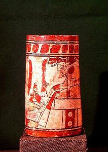 Hengeres váza, maja, 7-8. század (polikróm kő) alkotó: Pre Columbian Pre Columbian
