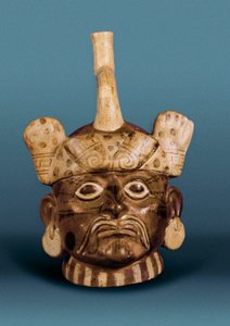 Kolumbusz előtti civilizáció: kerámia váza portréval, Peruból alkotó: Pre Columbian Pre Columbian
