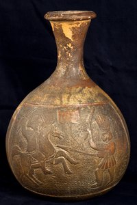 Egy lovas és egy gyalogos harcos küzdelmét ábrázoló palack (terrakotta) alkotó: Precolombian Precolombian