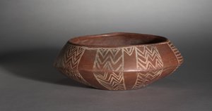 Fehér, keresztbevonatú tál teknősbécével és nappal, ie 4000-3400 körül alkotó: Predynastic Period Egyptian