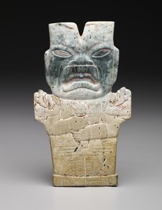 Antropomorf plakett, esetleg a tűzkígyó, preklasszikus korszak, ie 800-400 (szerpentin és cinóber) alkotó: Prehistoric Prehistoric