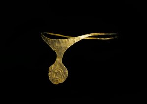 Őskori művészet, bronzkor. „El Argar” kultúrája”. „Caravaca vagy Cehegin” diadémája arany színben. Madridi Régészeti Múzeum, Spanyolország alkotó: Prehistoric Prehistoric