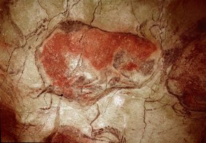 Őstörténet: „”nyugalmi bölény”” sziklafestmény a felső paleoloitikumról (magdalén) (16500 és 14000 év között) kőkorszaki bölénybarlang, Altamira, Santander, Spanyolország - Őstörténet: nyugalomban lévő bölény. sziklafestés, felső paleolit (magdalén) (1 alkotó: Prehistoric Prehistoric