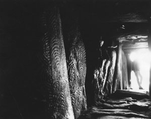 Őstörténet: Gavrini vésett kövei vagy Gavrini tumulusai - Morbihan¿ alkotó: Prehistoric Prehistoric