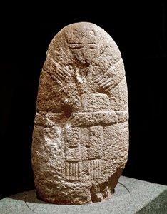 Őstörténet: szobrocska menhir. Kőkorszak, neolitikum. Saint Germain en Laye, Nemzeti Régiségek Múzeuma alkotó: Prehistoric Prehistoric