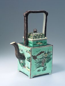 Nagy Famille Verte teáskanna, Kangxi korszak (1662-1722) (porcelán)