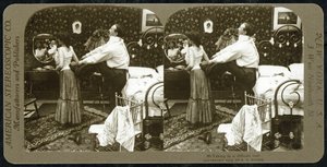 Az American Stereoscopic Company által kiadott sztereoszkópikus kártya, amely egy nőt ábrázol, akit fűzőbe fűznek alkotó: R.Y Young