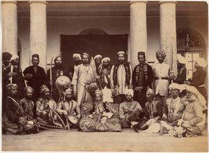 Rewa maharadzsája és szardárok alkotó: Raja Deen Dayal