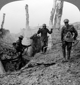Német katonák megadják magukat, Bullecourt, Franciaország, I. világháború, 1914-1918.