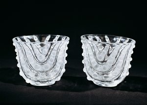 Üvegvázák, kb. 1930, Rene Lalique (1860-1945), gyártó: Rene Lalique et Cie Alsace Glassworks. Franciaország, XX. század. alkotó: Rene Jules Lalique