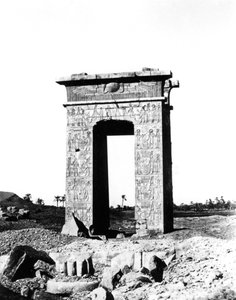 Temple Arch, Karnak, Egyiptom, 1863-1864
