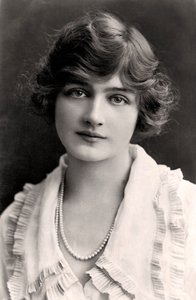 Lily Elsie 1886-1962, angol színésznő, a XX. század elején.
