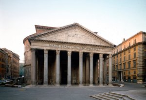 A Pantheon külső képe (fénykép) alkotó: Roman