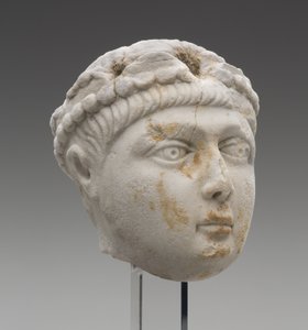 Honorius császár feje gyermekként, Kr.u. IV. század vége (márvány) alkotó: Roman