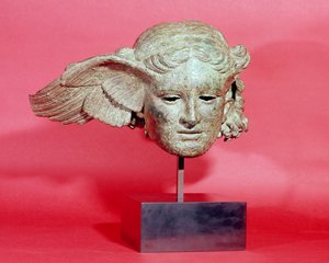 A Hypnos vagy Sleep feje, egy hellenisztikus eredeti másolata, Kr.u. 1-2. századi (bronz)