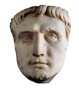 Augustus császár álarca (Caius Julius Caesar Octavianus Augustus), ie 63 – i.sz. 14 (márványszobor) alkotó: Roman