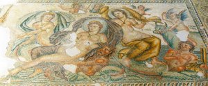 Nereides és Bythos, Aion háza, Paphos, Ciprus (mozaik) alkotó: Roman