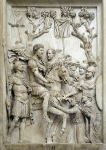 Marcus Aurelius római császár megkegyelmez a legyőzött ellenségeknek, 176-180 körül (Márvány dombormű) alkotó: Roman