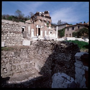 Római művészet: kilátás a fővárosra (capitolium), i.sz. 73, Brescia, Olaszország alkotó: Roman