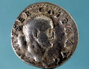 Ezüst érme Galba római császár (i.e. 5 - i.sz. 69) JC képmásával. A milánói medagliere gyűjteménye. alkotó: Roman