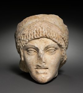Egy fiatal nő feje, ie 25-1 alkotó: Roman Imperial Period