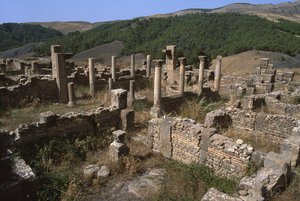 Kilátás egy lakónegyedre, magas birodalmi időszak (i.e. 27-395) alkotó: Roman Imperial Period