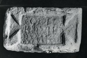 A Coh századi köve. I Vardullorum (kő) alkotó: Roman Roman