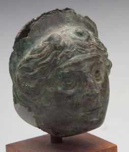 Aphrodité feje, Kr.u. 5. század(?) (repoussé bronz) alkotó: Roman Roman