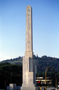 Róma. Foro Italico a Mussolininek szentelt obeliszk. alkotó: Roman Roman