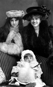 Ellaline Terriss (1872-1971) angol színésznő és énekesnő, 1908.