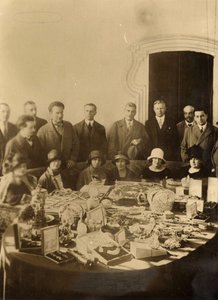 Külföldi eladásra előkészített orosz koronaékszerek és Faberge tojások alkotó: Russian Photographer