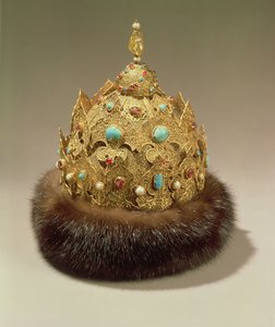 Karan korona, vésett arany készlet ékszerekkel, szőrme díszítéssel, niellóval és áttört, 16. század közepe (arany, ékszerek, szőrme) alkotó: Russian School