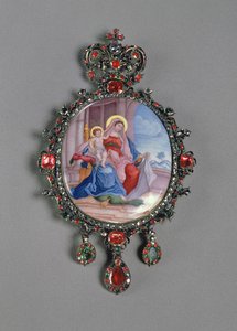 Panagia miniatűr Madonnával és gyermekével (festett zománc és dombornyomott ezüst készlet ékszerekkel) alkotó: Russian School