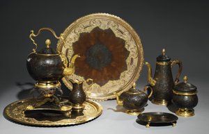 Tea és kávé felszolgálás, valószínűleg a Demidoff műhelyben, az Urálban, 1770 körül alkotó: Russian School