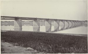 Spoorbrug Yamuna bij Allahabad felett A Jumnán átívelő vasúti híd (eredeti cím)