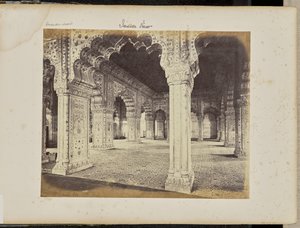 Delhi - A palota, a Diwan-i-Khas belseje alkotó: Samuel Bourne