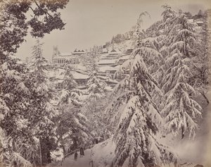 Simla. Kilátás a templomra a Jakko-hegyről nyugat felé, a Mall egy részével télen alkotó: Samuel Bourne