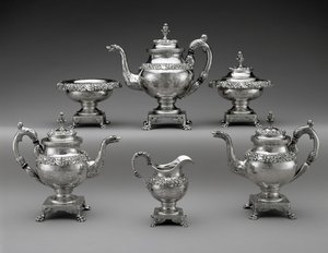 Tea- és kávészolgáltatás, c. 1824-1829 (ezüst) alkotó: Samuel Kirk