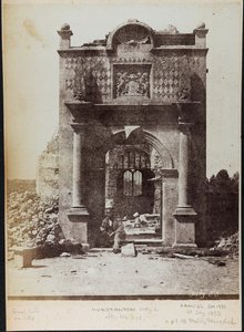 Samuel Smith a romos Hunstanton Hall előtt ülve alkotó: Samuel Smith