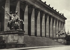 Berlin: Altes Múzeum; A Régi Múzeum (f/w fotó)