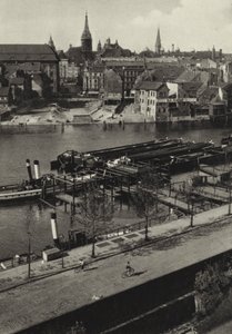 Berlin: Blick uber die Spree zur Klosterstrasse; Kilátás a Spree-re és a Klosterstrasse-ra (f/w fotó) alkotó: Sasha Stone