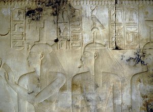 ABYDOS: I. Szeti (Szeti) temploma, a fáraót kísérő istennők. alkotó: School Egyptian