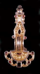 Meroving fibula. Saint-Germain-en-Laye Múzeum