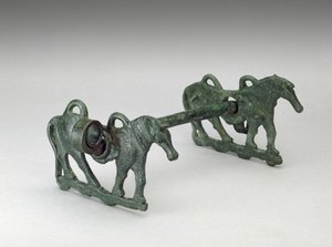 Horse Bit, valószínűleg ie 9.-7. század, Irán (bronz) alkotó: School Persian