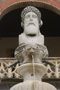 Janus-kút (márvány) alkotó: School Spanish