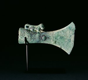 Axe-Head, Dongson kultúra, Kr.e. 200-i.sz. 200 (bronz)