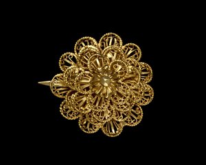 Pin, c. 1900 (arany) alkotó: School Wolof