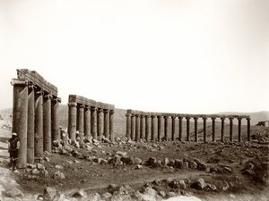 Az ovális oszlopos tér északnyugatról, Jerash, 1867