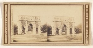 Constantinus boltíve a Colosseumból felvéve